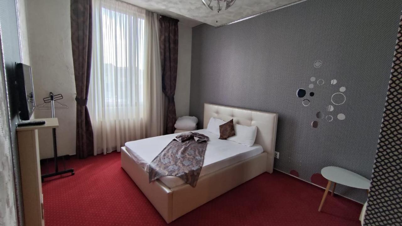 Chiajna Militari Residence Hotel المظهر الخارجي الصورة