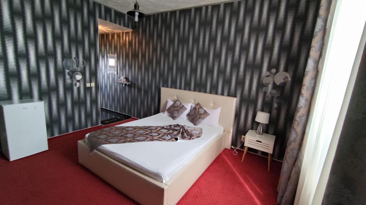 Chiajna Militari Residence Hotel المظهر الخارجي الصورة