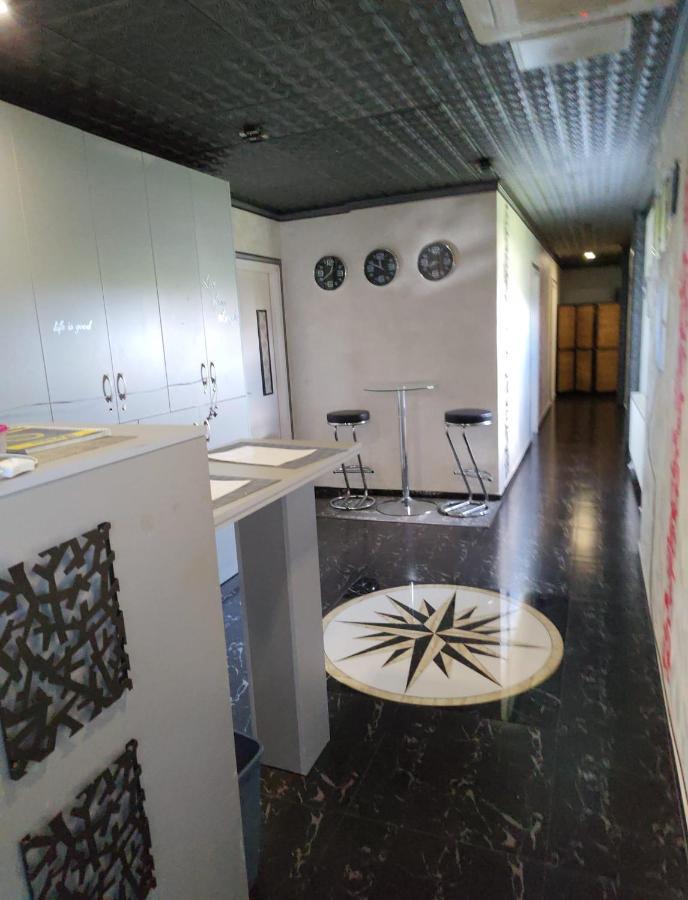 Chiajna Militari Residence Hotel المظهر الخارجي الصورة